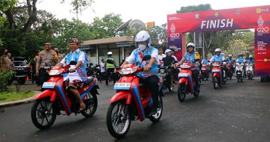 Parade Konversi Sepeda Motor BBM ke Listrik di Bali Dihadiri Menteri ESDM, Gubernur, dan Kapolda