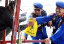 Ditpolairud Polda Jateng Bagikan 550 Paket Sembako ke Nelayan Kecil di Perairan Semarang